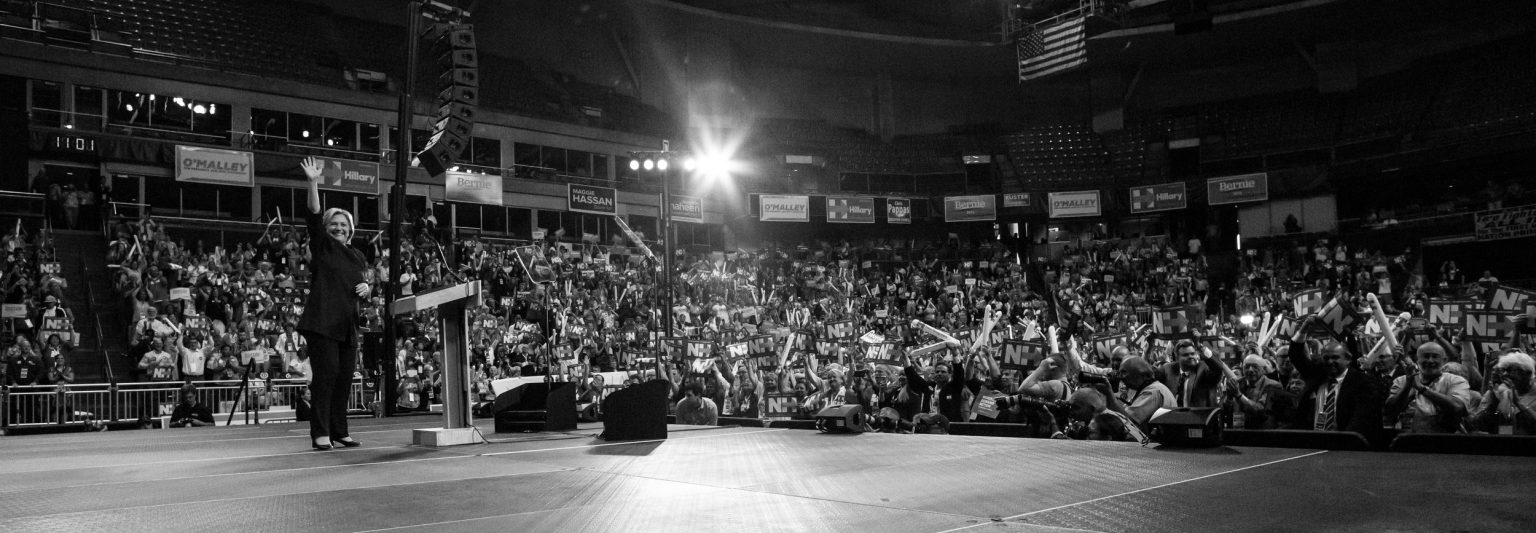 Stops in New Hampshire, September 18, 2015. Photo credit: Adam Schultz for Hillary for America