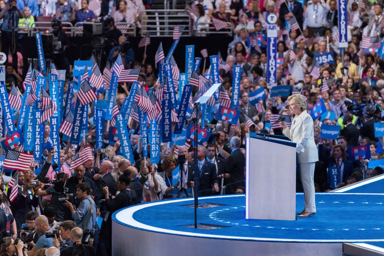 28019982604_3063434045_o